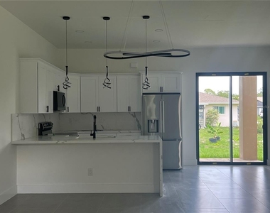 21492 Dollard Avenue - Photo Thumbnail 3
