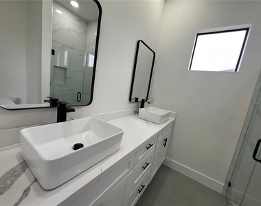 21492 Dollard Avenue - Photo Thumbnail 19