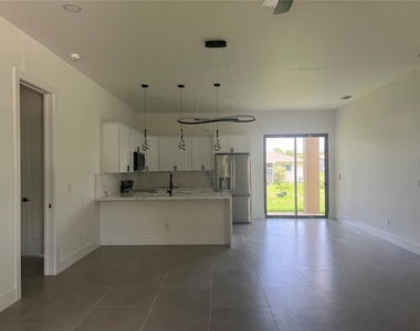 21492 Dollard Avenue - Photo Thumbnail 2