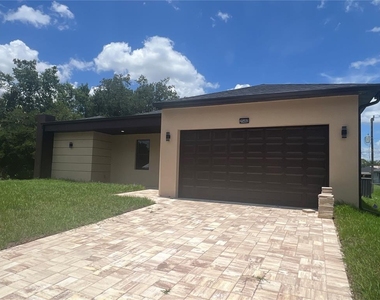 21492 Dollard Avenue - Photo Thumbnail 1