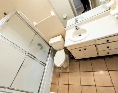 5417 Duncanwood Drive - Photo Thumbnail 18