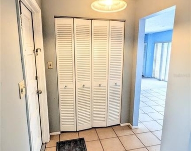 5417 Duncanwood Drive - Photo Thumbnail 5