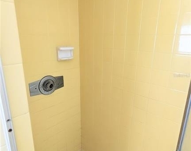 5417 Duncanwood Drive - Photo Thumbnail 14