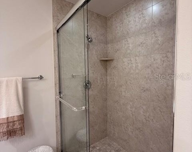 7710 Lake Vista Court - Photo Thumbnail 27
