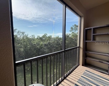 7710 Lake Vista Court - Photo Thumbnail 34