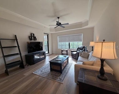 7710 Lake Vista Court - Photo Thumbnail 7