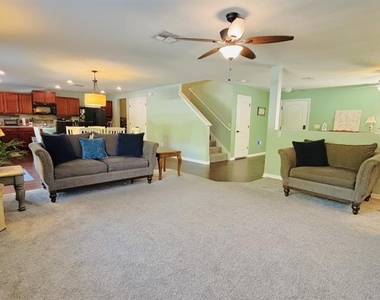 11521 Southern Creek Drive - Photo Thumbnail 11