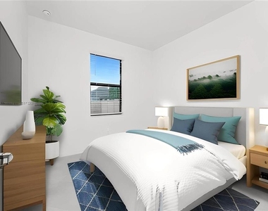 16851 Cayo Key Drive - Photo Thumbnail 12