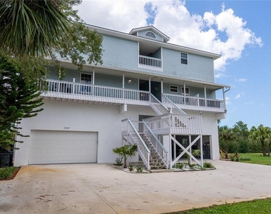 2424 Bay Drive - Photo Thumbnail 26