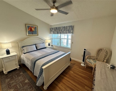 1233 Spoonbill Landings Circle - Photo Thumbnail 21