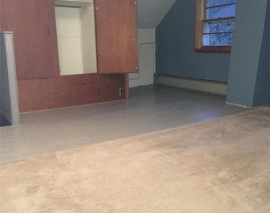 69 W Ridge Street - Photo Thumbnail 7