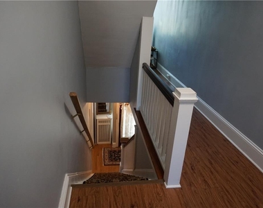 76 W Market Street - Photo Thumbnail 11
