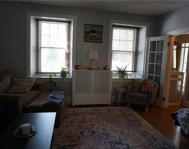 76 W Market Street - Photo Thumbnail 5