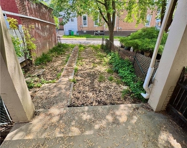 1620 W Chew Street - Photo Thumbnail 11
