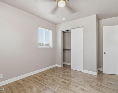 5704 Sage Court - Photo Thumbnail 21