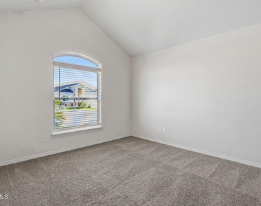 13745 Lago Vista Avenue - Photo Thumbnail 3