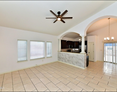 13136 Wellington - Photo Thumbnail 7