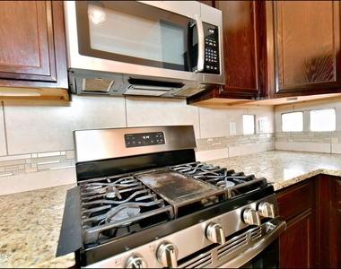 13136 Wellington - Photo Thumbnail 17