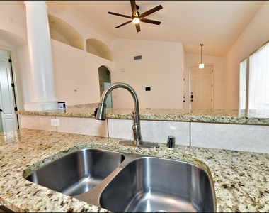 13136 Wellington - Photo Thumbnail 18