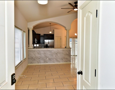 13136 Wellington - Photo Thumbnail 5