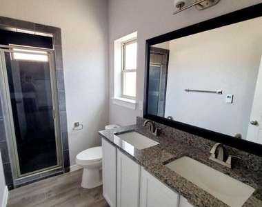 332 La Puesta Drive - Photo Thumbnail 4