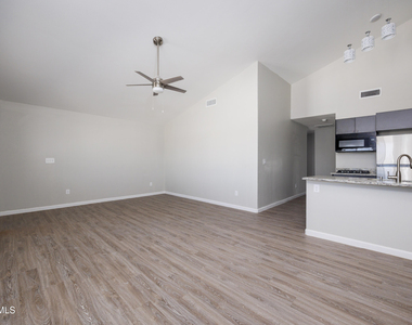 5204 Sun Valley - Photo Thumbnail 5