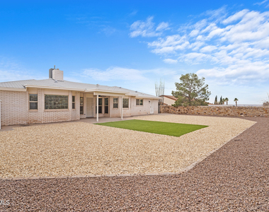 7141 Gran Vida Drive - Photo Thumbnail 30