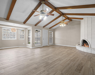 7141 Gran Vida Drive - Photo Thumbnail 19