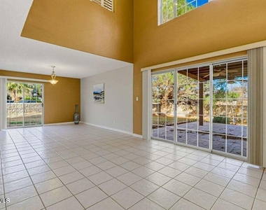 650 Vera Court - Photo Thumbnail 25
