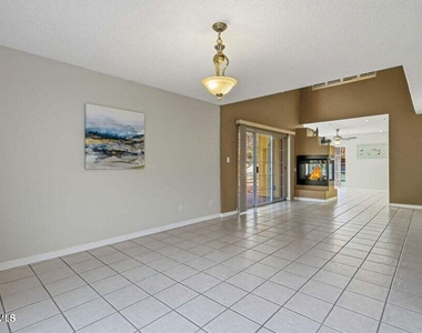 650 Vera Court - Photo Thumbnail 2