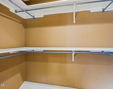 650 Vera Court - Photo Thumbnail 28