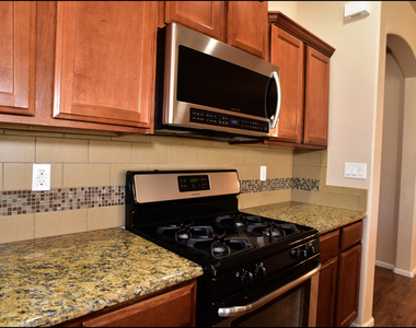 2200 Willie Mier Street - Photo Thumbnail 17