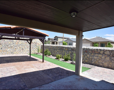 2200 Willie Mier Street - Photo Thumbnail 45