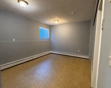 71 Williams Street - Photo Thumbnail 9