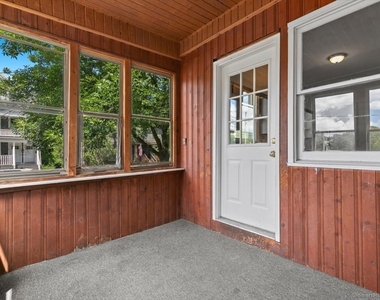 212 Maple Street - Photo Thumbnail 13