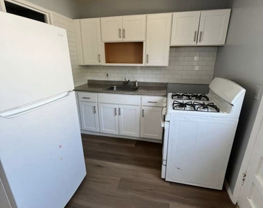 241 Quinnipiac Avenue - Photo Thumbnail 7