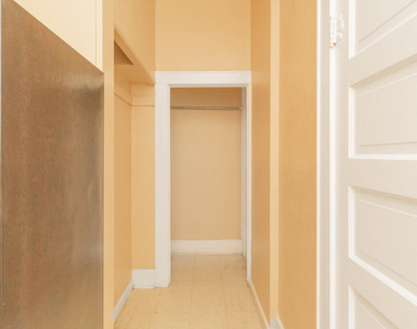 1304 E Rio Grande Avenue - Photo Thumbnail 4