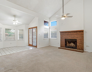 10902 Yogi Berra Circle - Photo Thumbnail 7