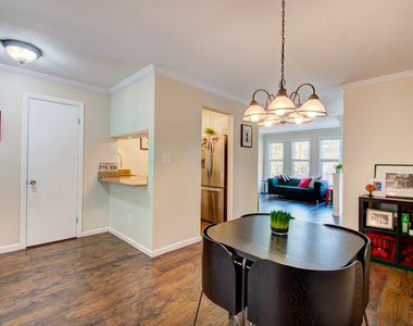 184 Gravel Street - Photo Thumbnail 4