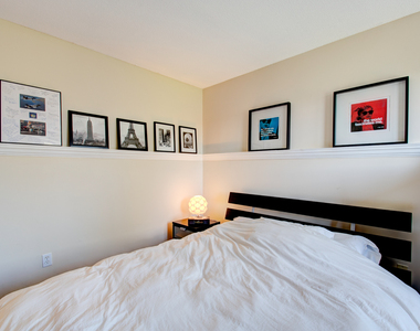 184 Gravel Street - Photo Thumbnail 14