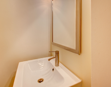 184 Gravel Street - Photo Thumbnail 21