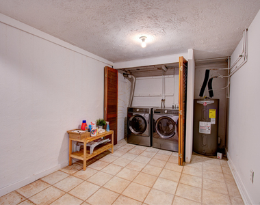 184 Gravel Street - Photo Thumbnail 23