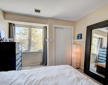 184 Gravel Street - Photo Thumbnail 15