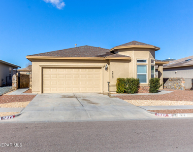 5819 Redstone Rim Drive - Photo Thumbnail 1