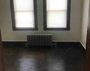 23-#3 Clinton Avenue - Photo Thumbnail 5