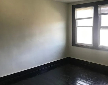 23-#3 Clinton Avenue - Photo Thumbnail 3