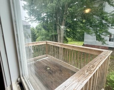 106 Howard Avenue - Photo Thumbnail 11