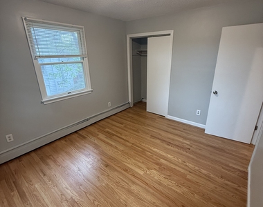 106 Howard Avenue - Photo Thumbnail 10