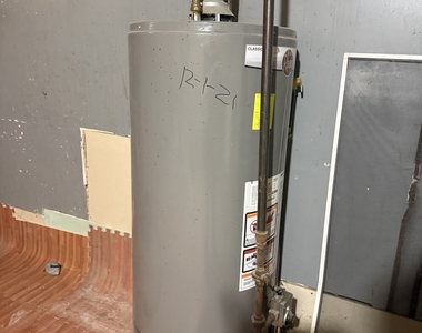 106 Howard Avenue - Photo Thumbnail 16