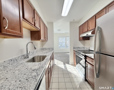 22 Fairgate Drive - Photo Thumbnail 4